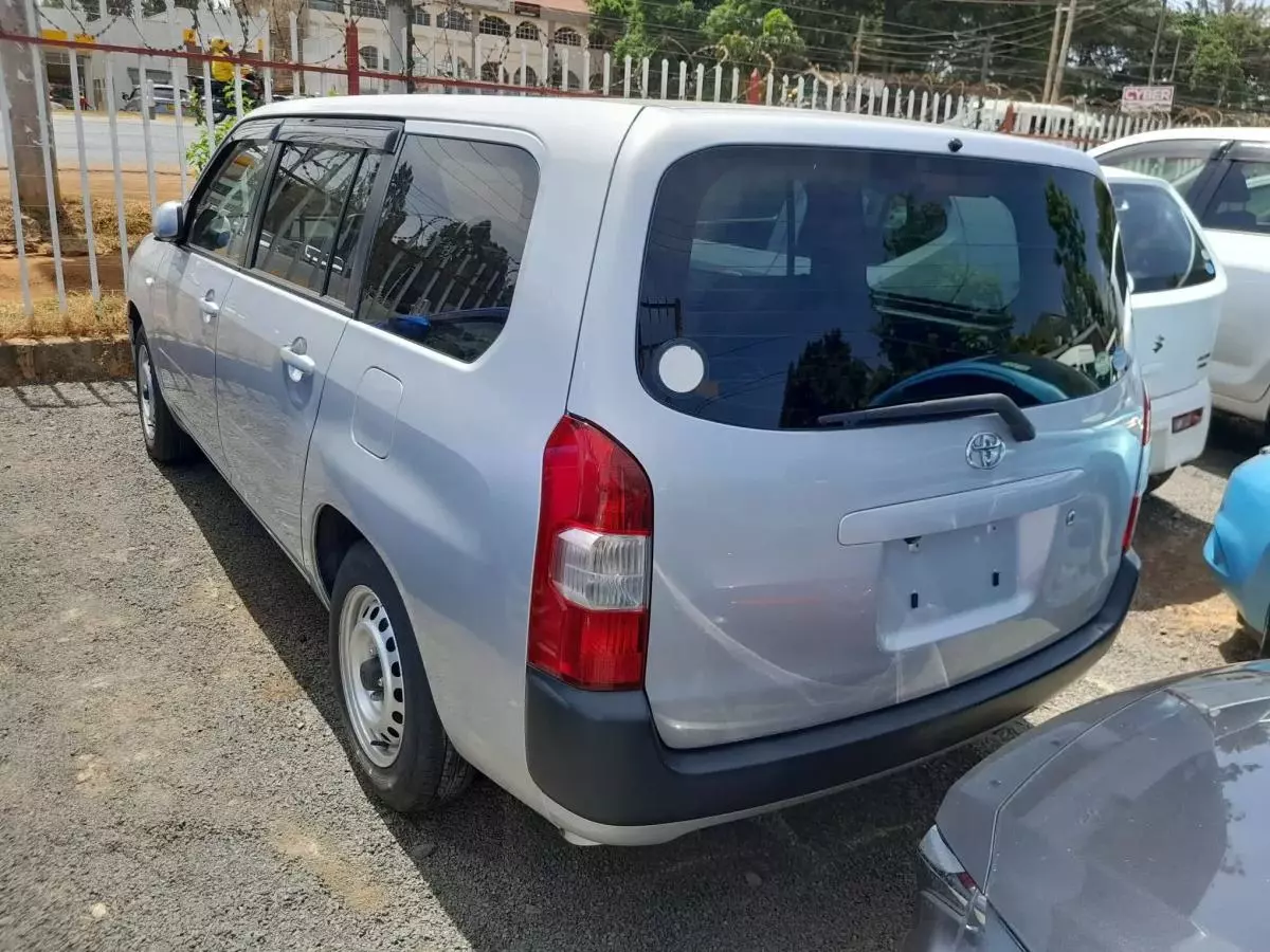 Toyota Probox  - 2015