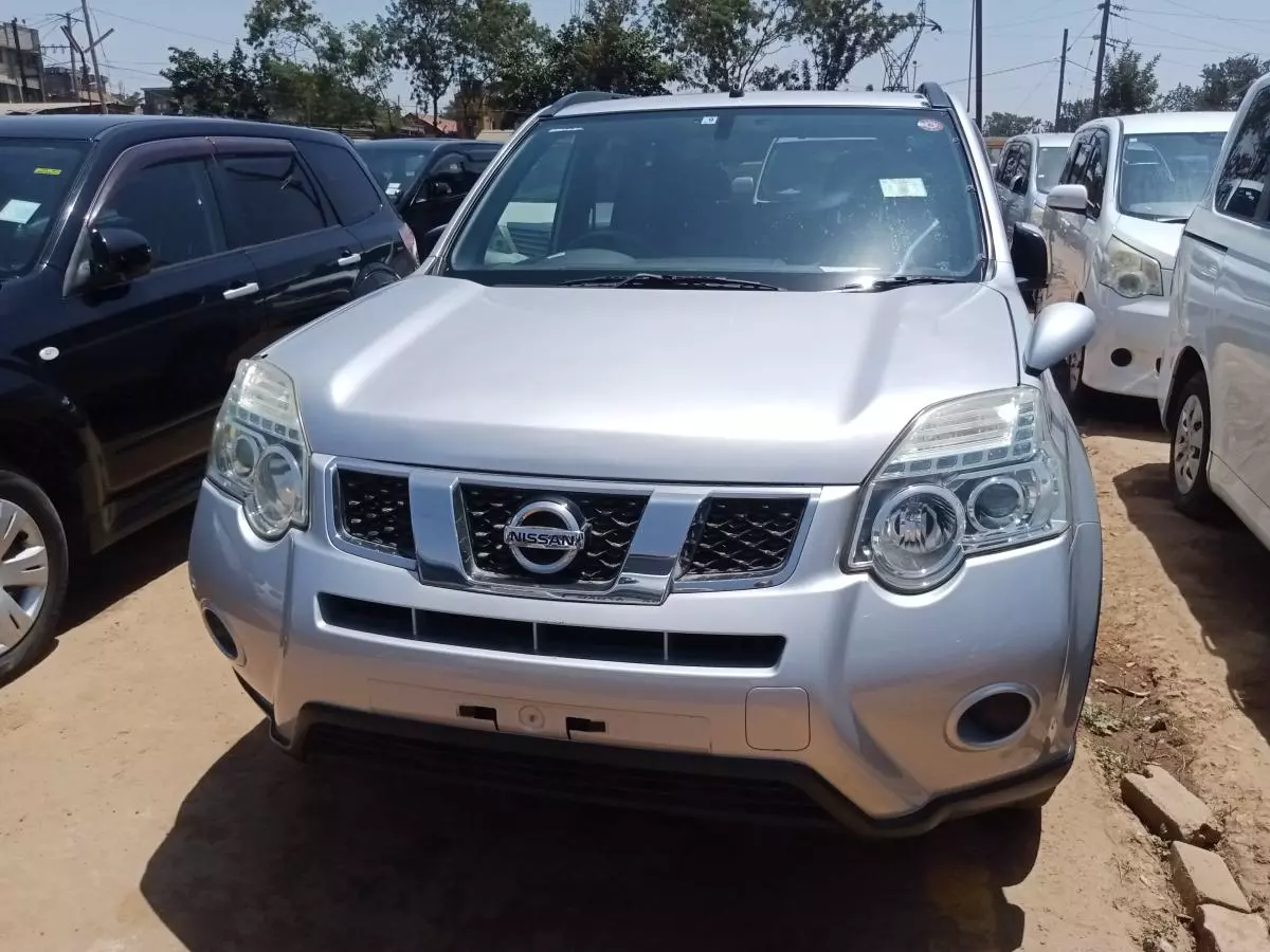 Nissan X-Trail   - 2010