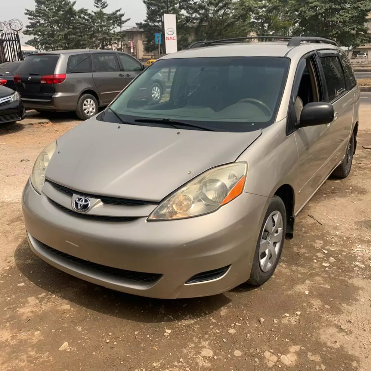 Toyota Sienna   - 2008