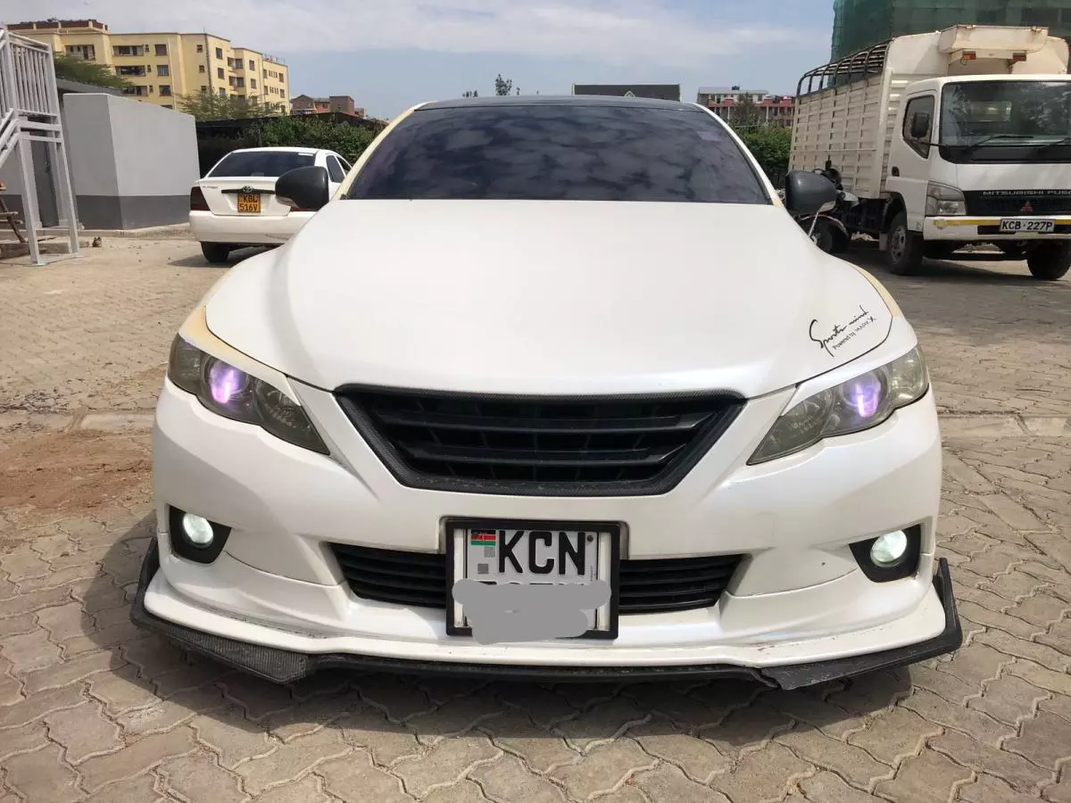 Toyota Mark X   - 2012