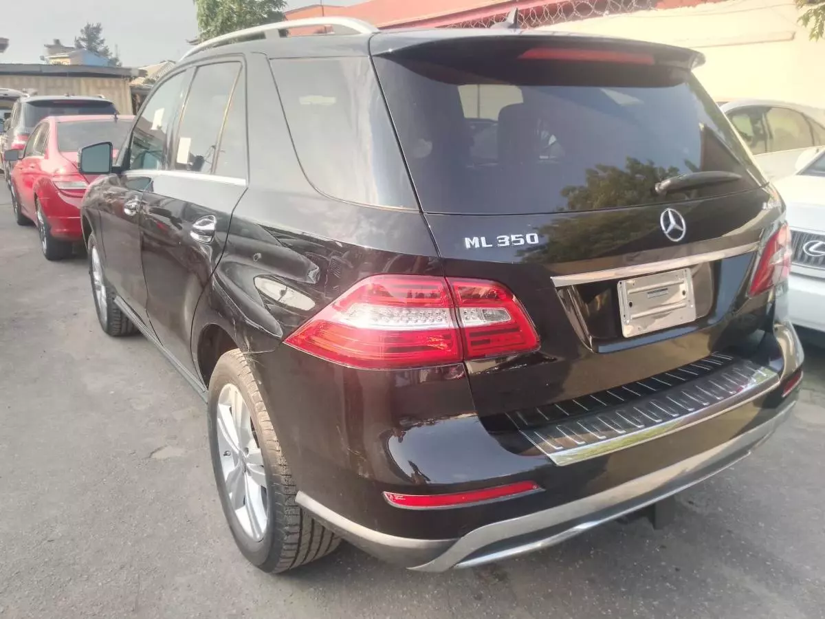 Mercedes-Benz ML 350   - 2012