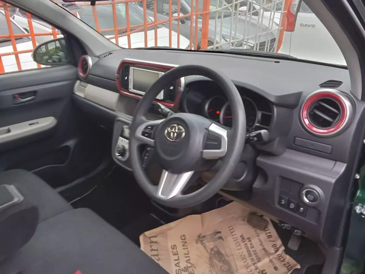 Toyota Passo   - 2017