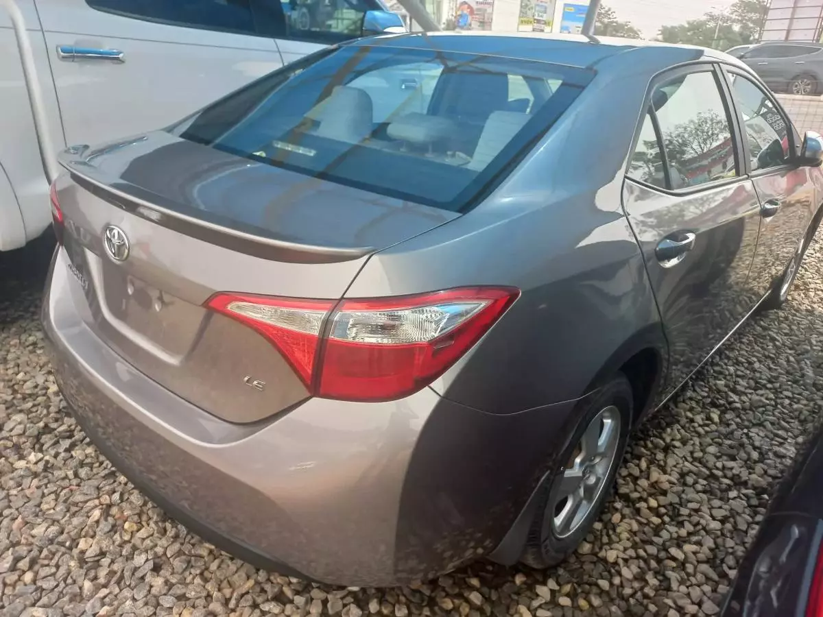 Toyota Corolla - 2016