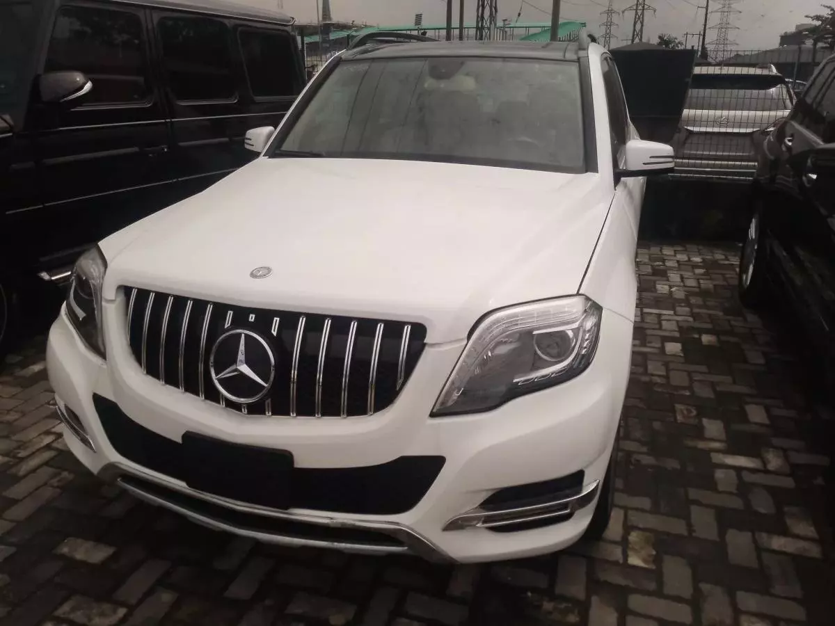 Mercedes-Benz GLK 350   - 2014