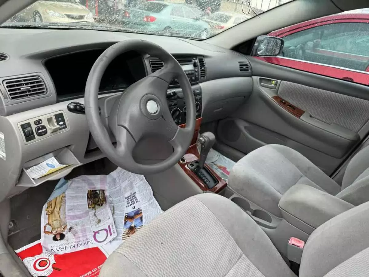 Toyota Corolla   - 2006