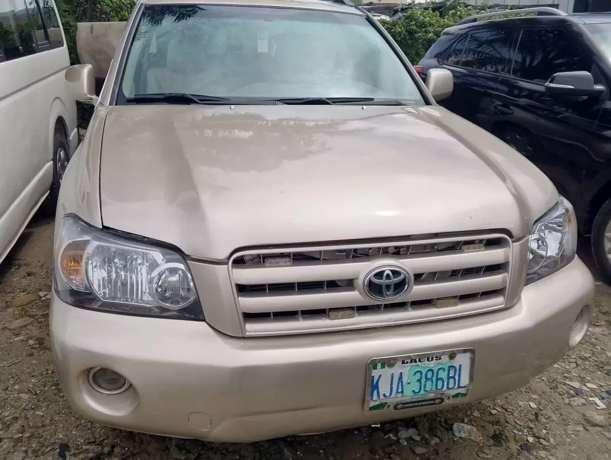 Toyota Highlander   - 2007