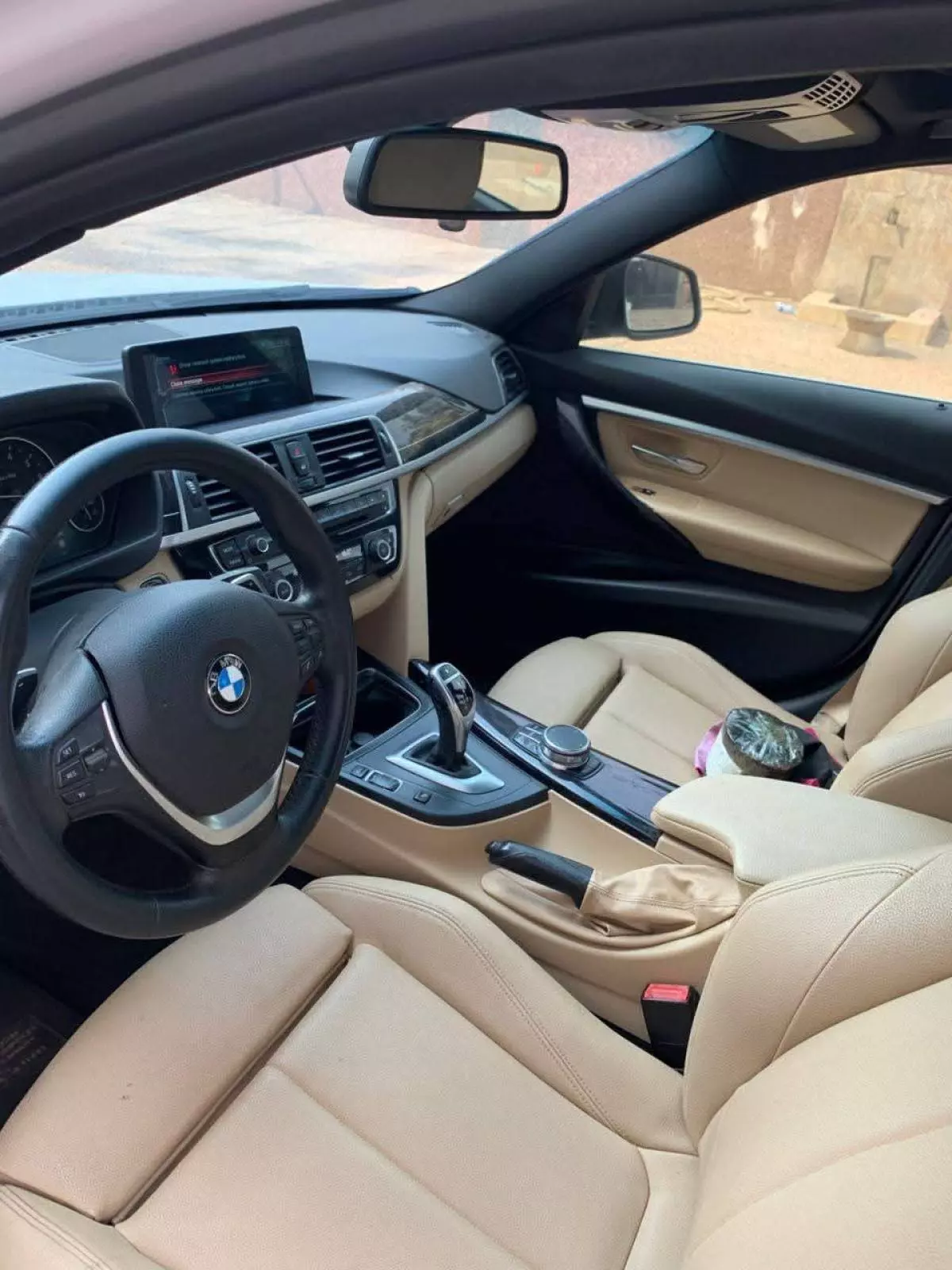 BMW 330i   - 2017