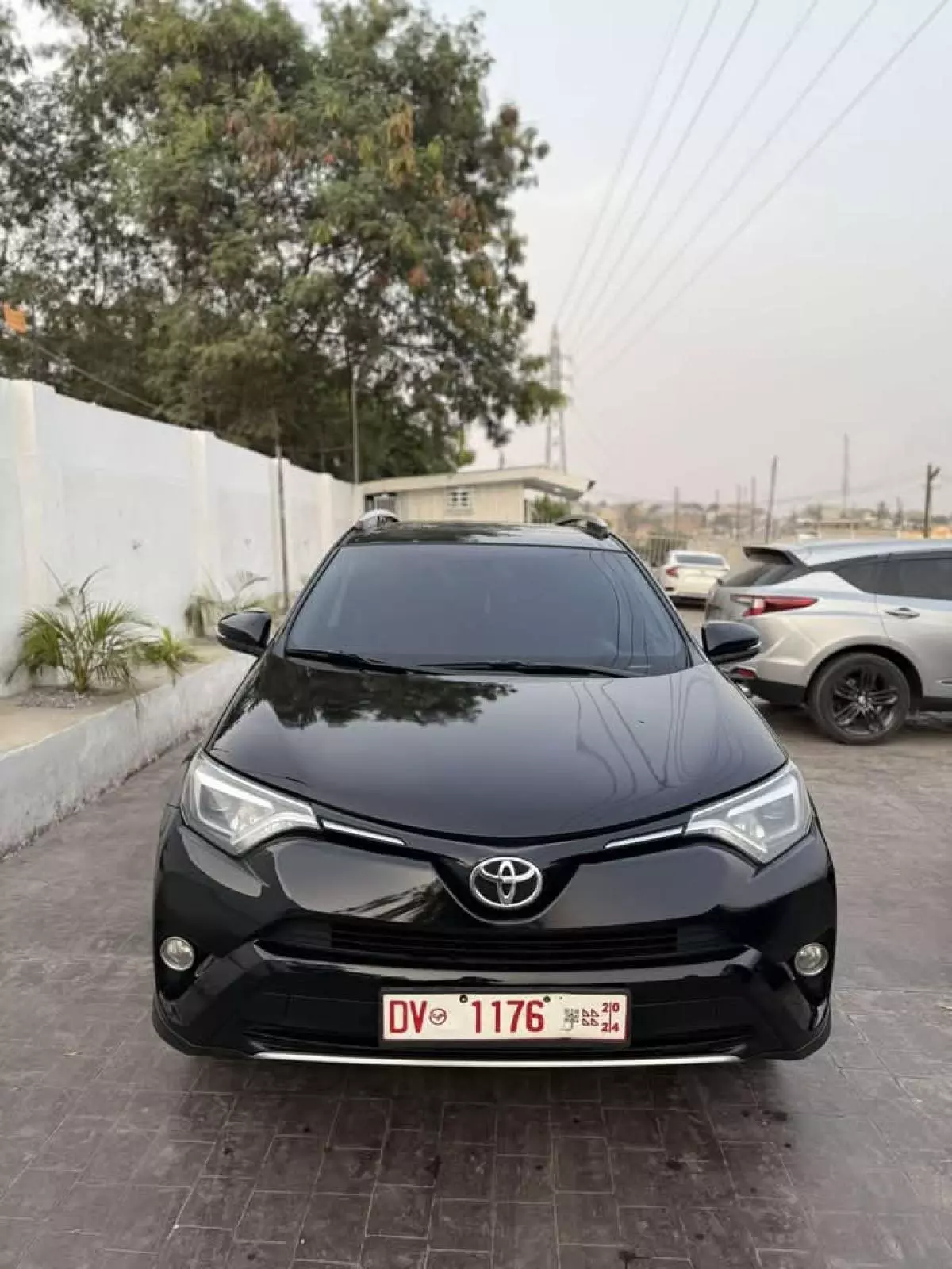 Toyota RAV 4   - 2016