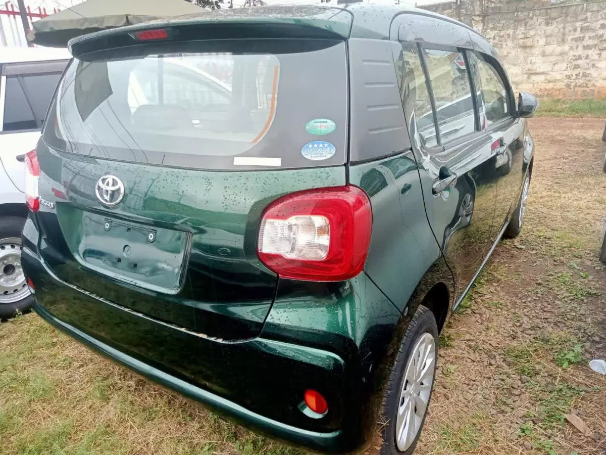 Toyota Passo - 2016