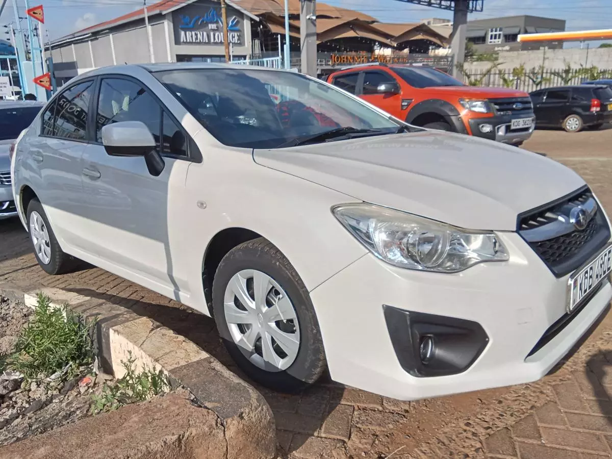 Subaru Impreza   - 2013