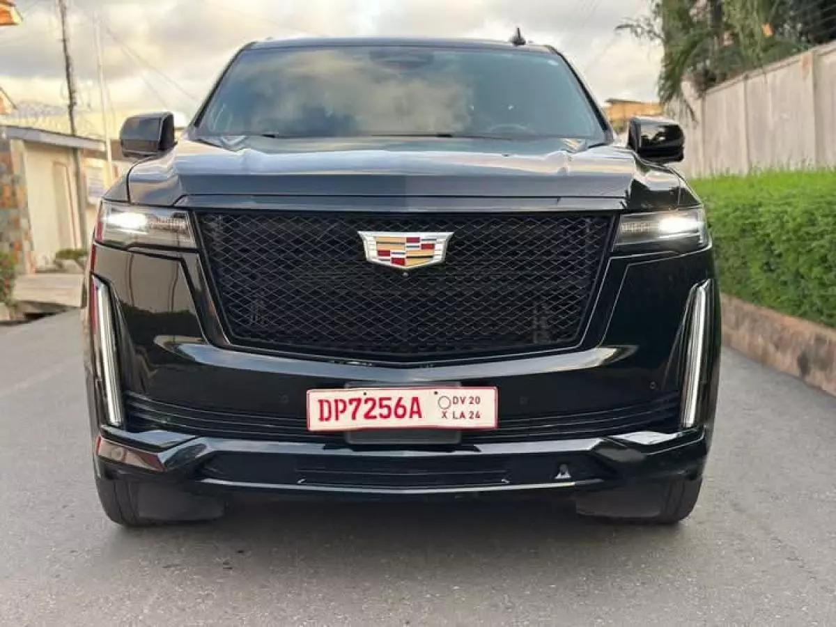 Cadillac Escalade   - 2022