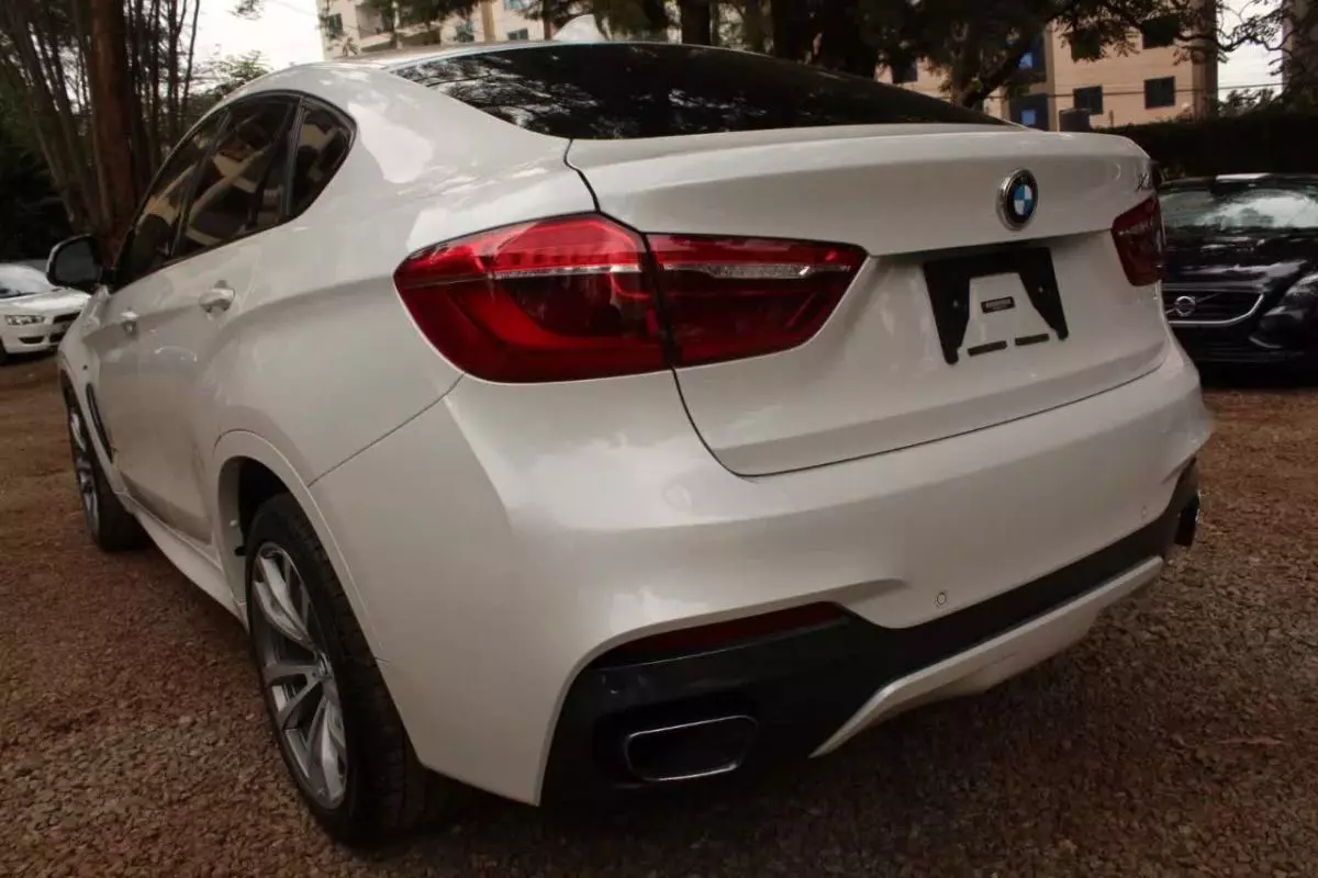 BMW X6   - 2016