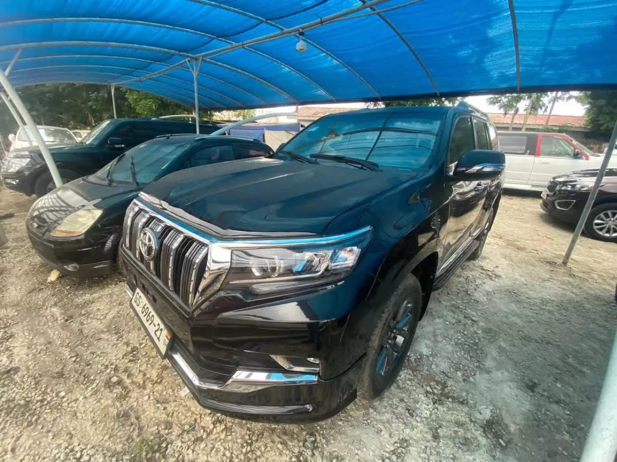 Toyota Land Cruiser Prado   - 2020