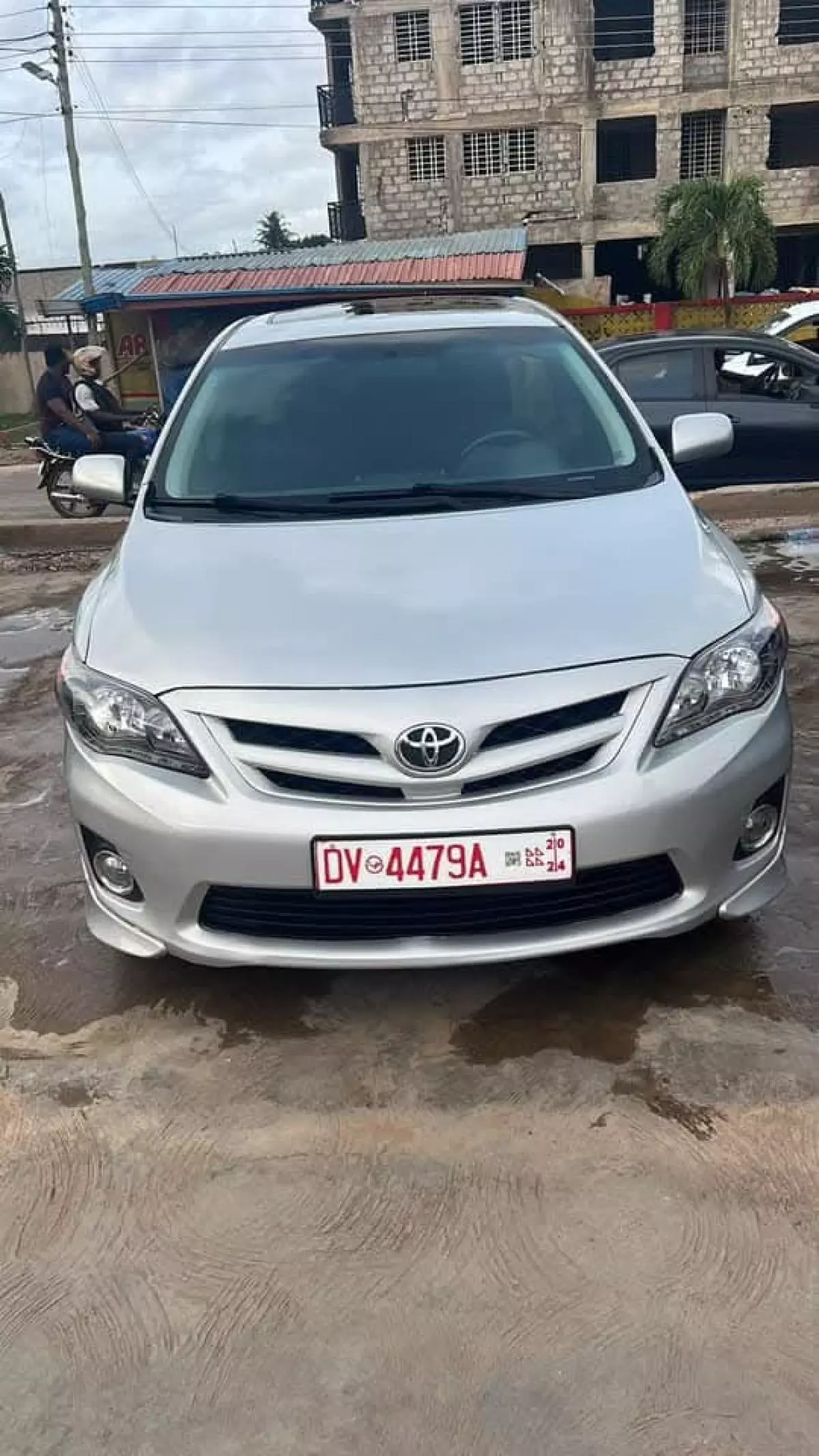 Toyota Corolla   - 2013