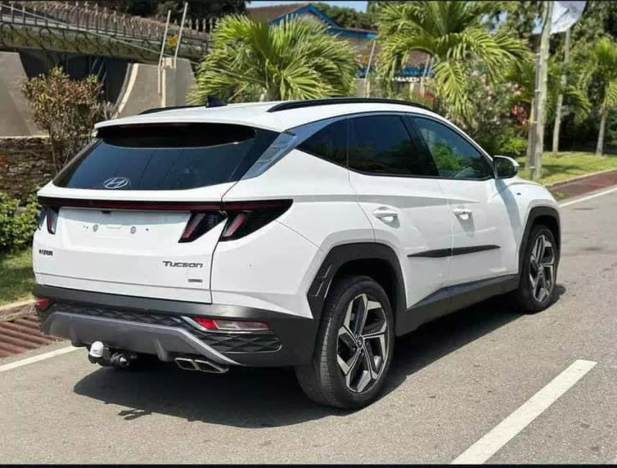 Hyundai Tucson   - 2022