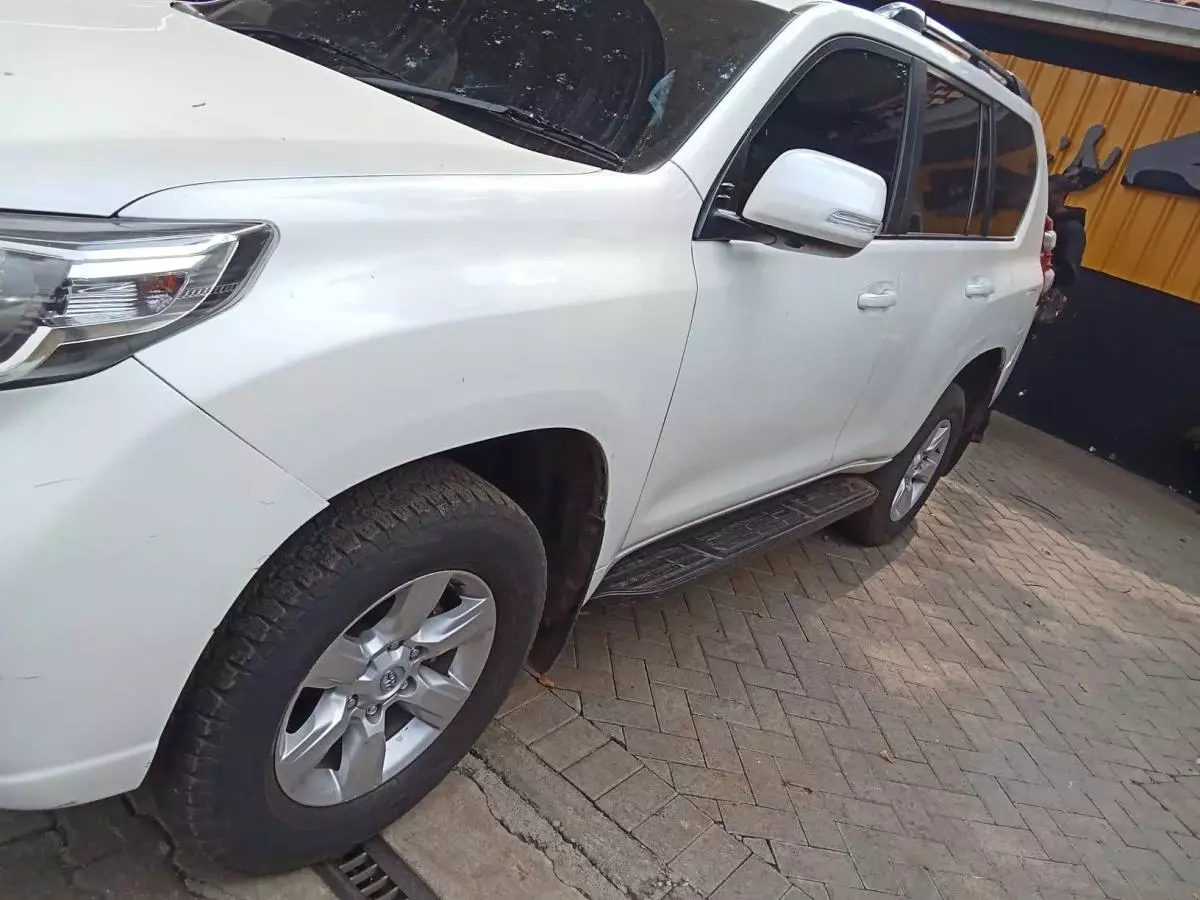 Toyota Landcruiser prado TX   - 2015