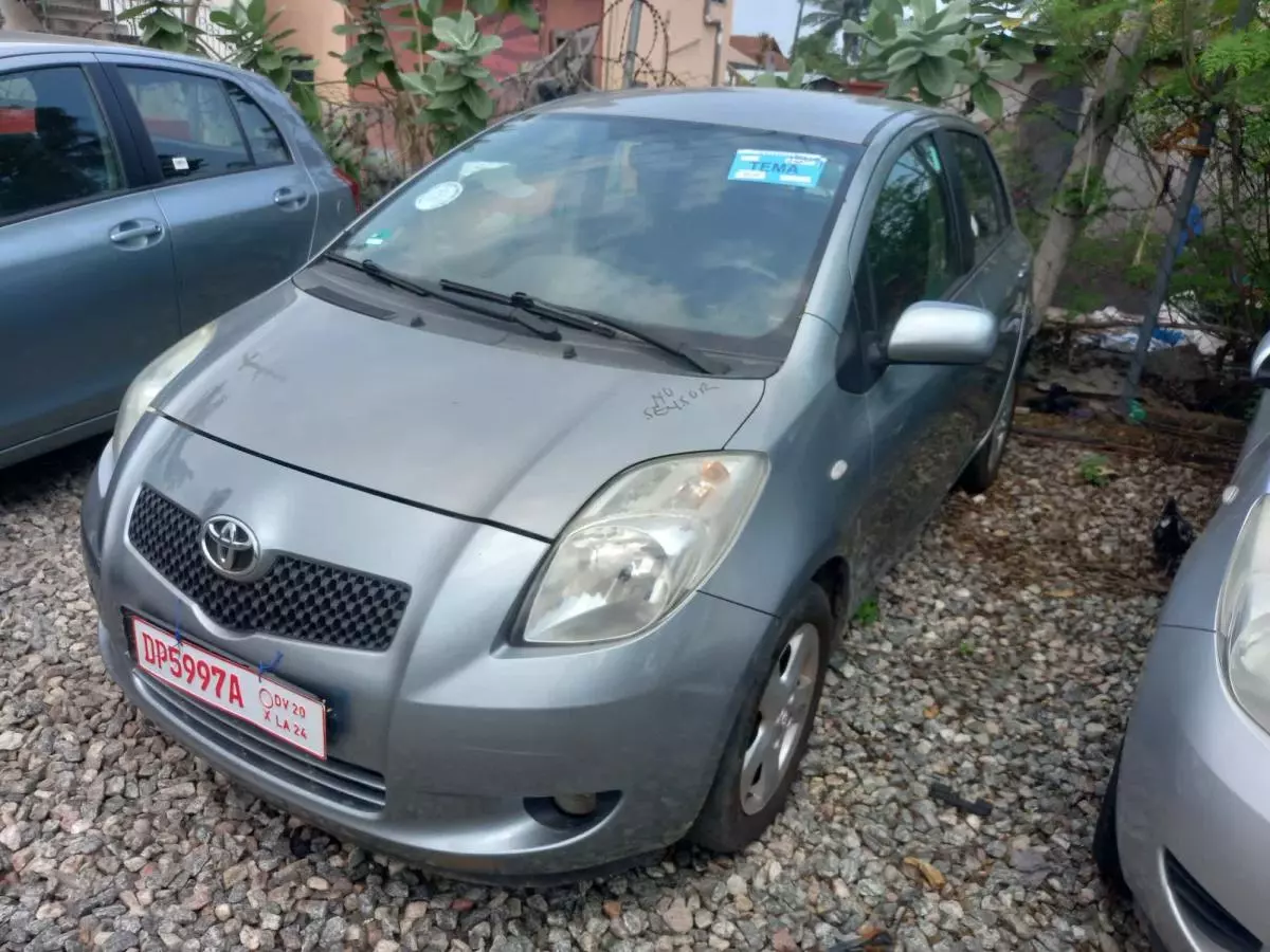 Toyota Yaris   - 2008