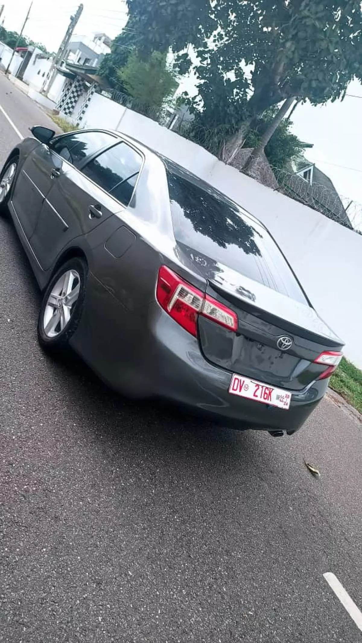 Toyota Camry   - 2014