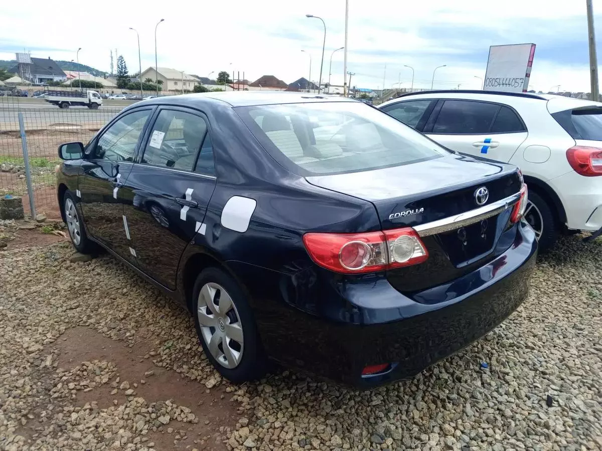 Toyota Corolla - 2013