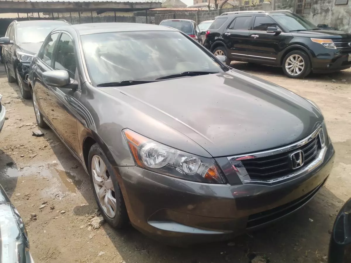 Honda Accord   - 2008