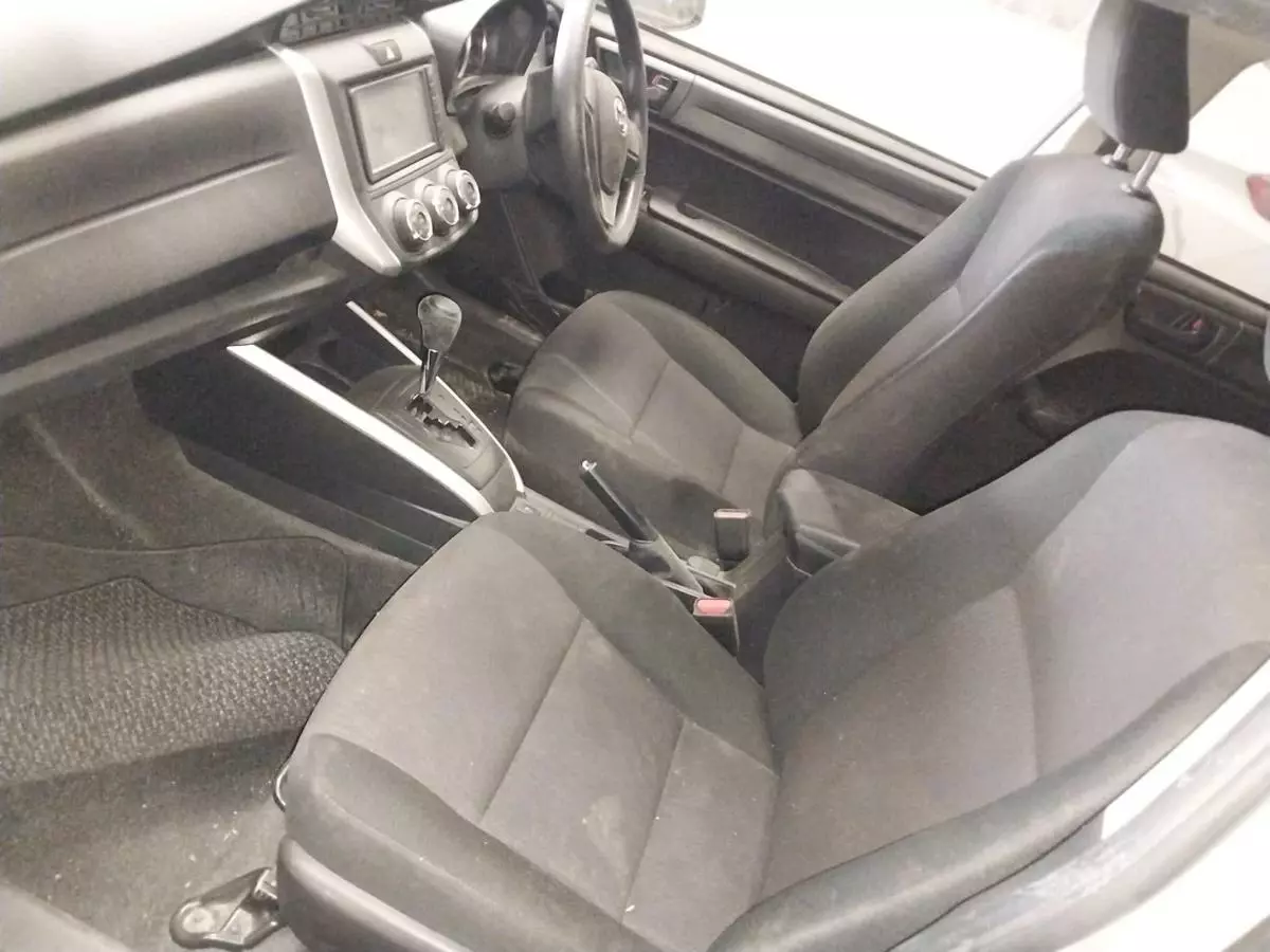 Toyota Fielder    - 2016