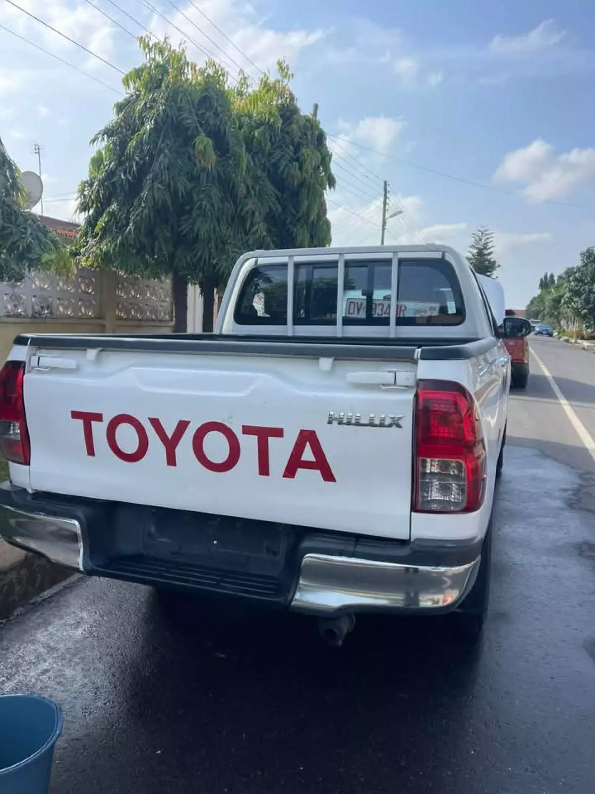 Toyota Hilux   - 2019