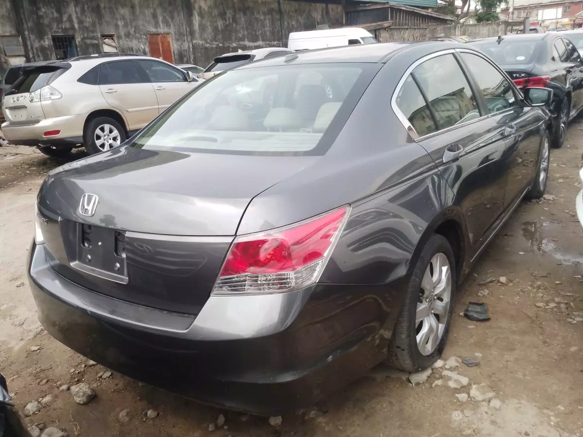 Honda Accord   - 2008