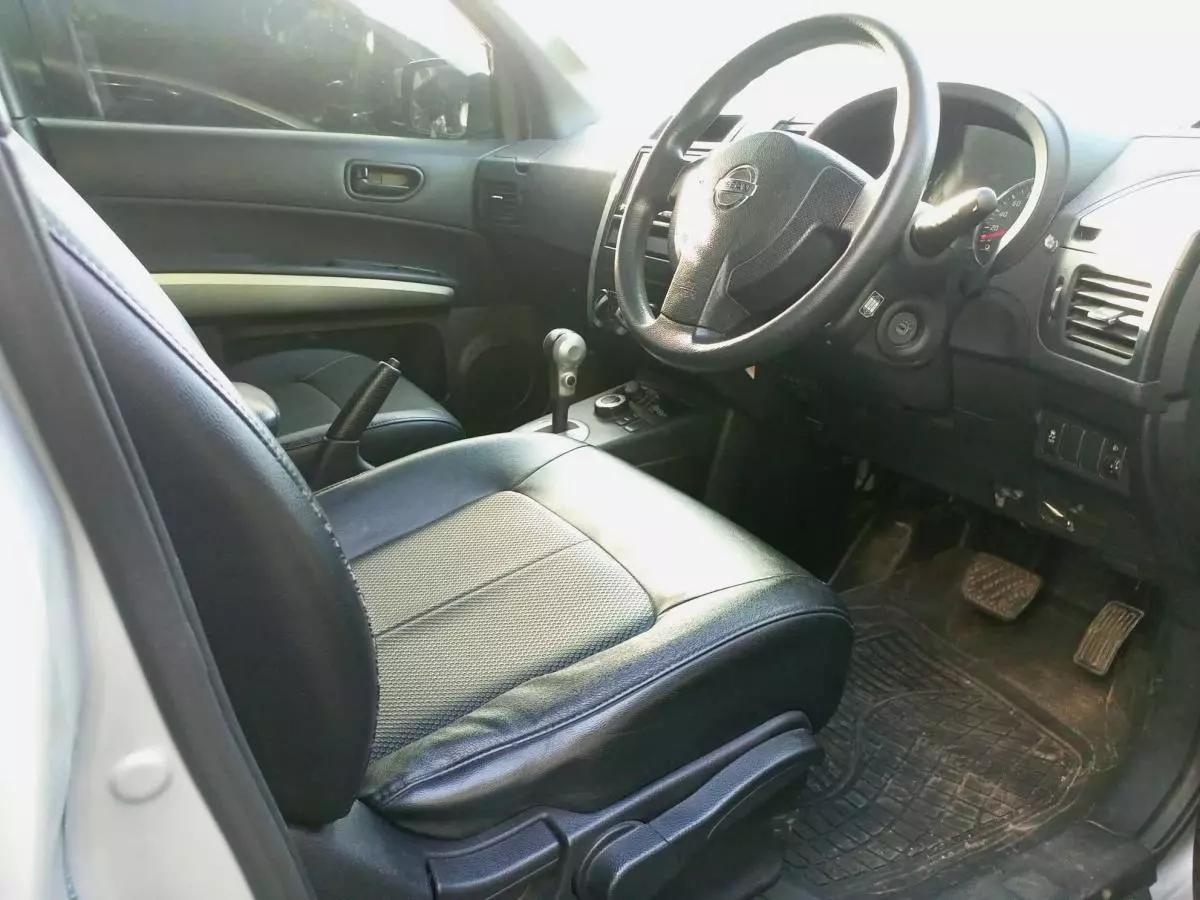 Nissan X- trail - 2013