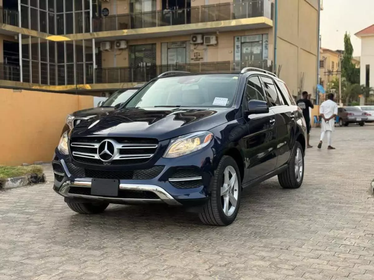 Mercedes-Benz GLE 350   - 2017