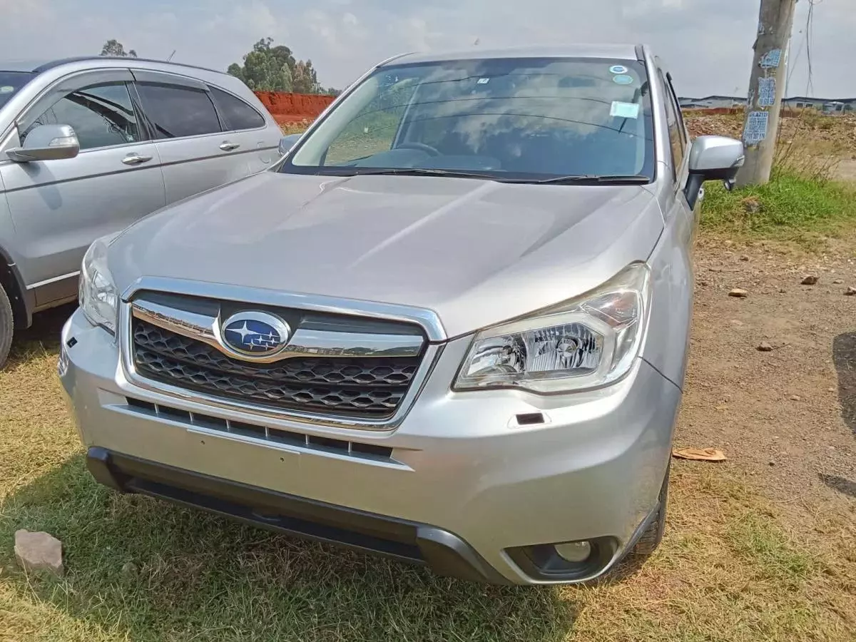 Subaru Forester   - 2015