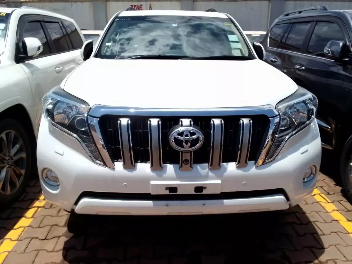 Toyota Landcruiser prado TX   - 2014