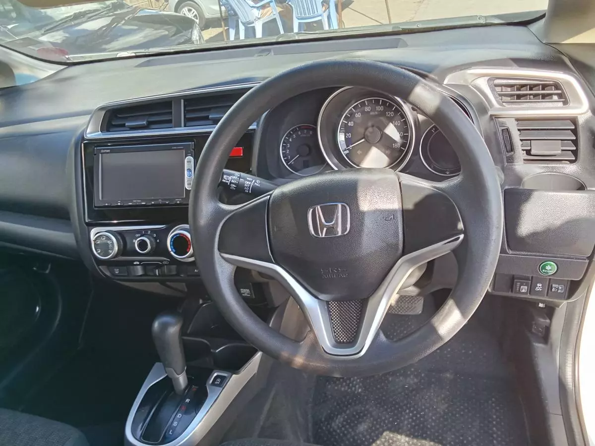 Honda Fit   - 2014