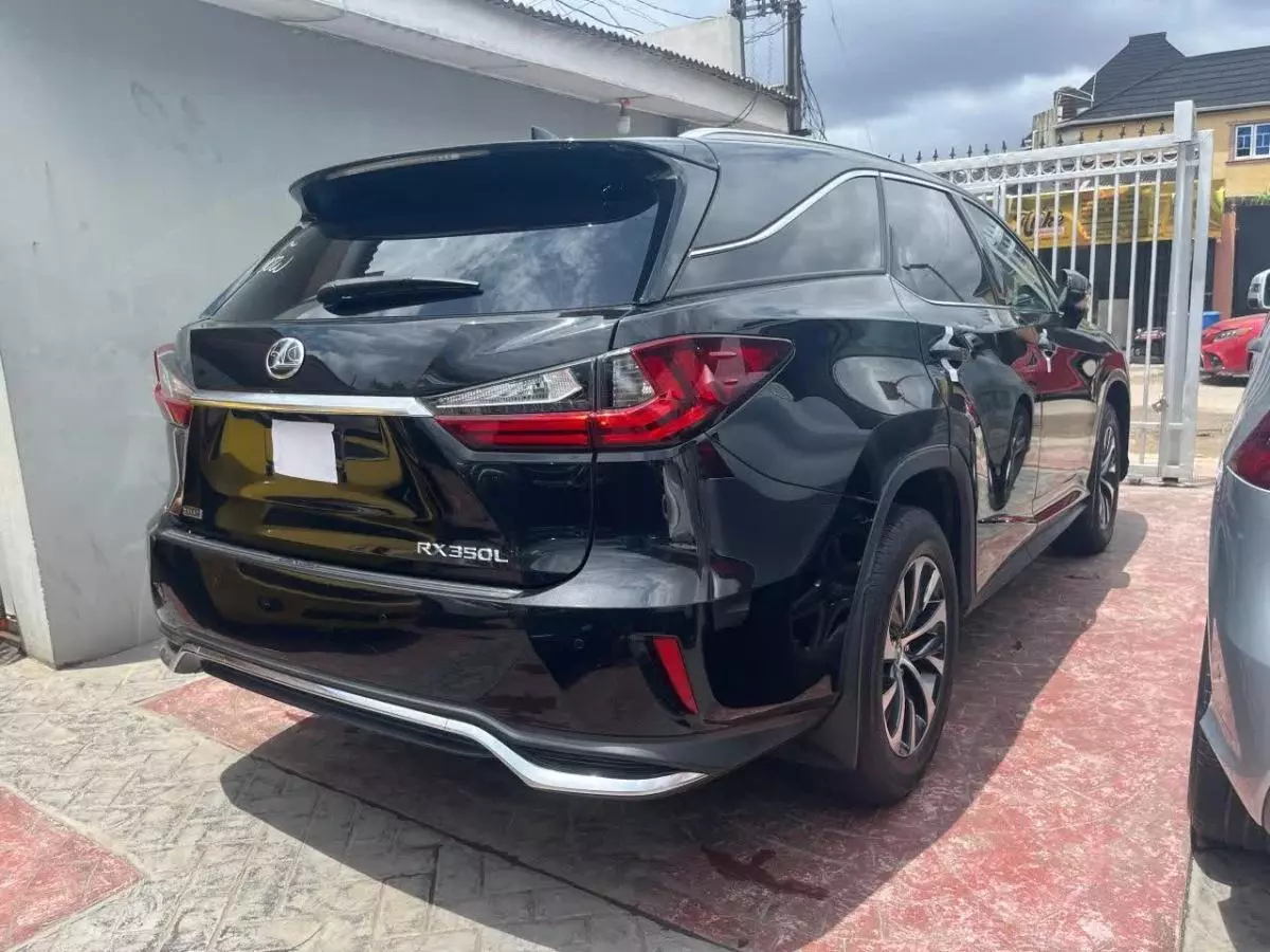 Lexus RX 350L   - 2018