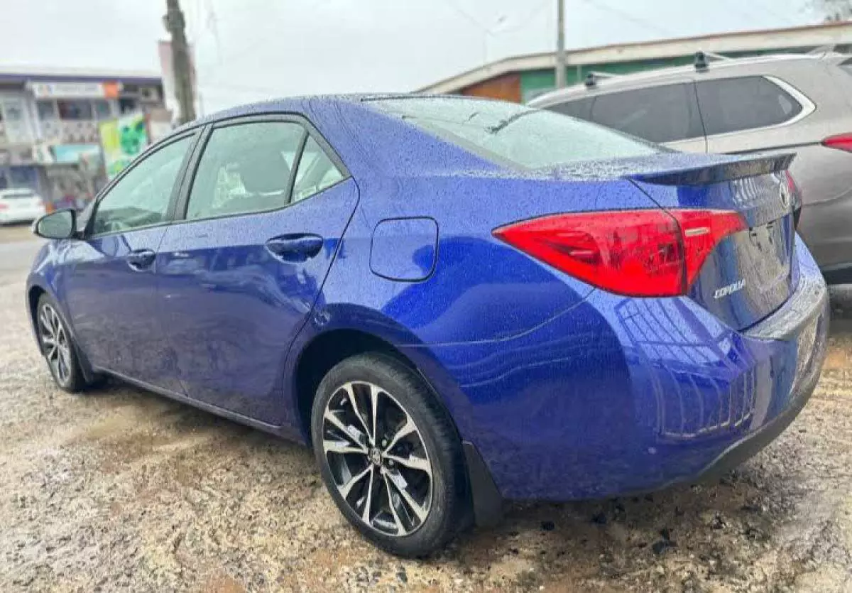 Toyota Corolla   - 2018