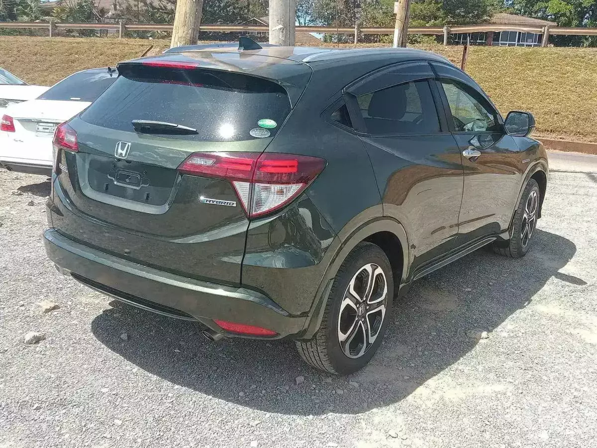 Honda Vezel  - 2015