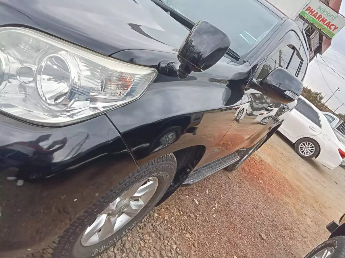 Toyota Landcruiser prado TX   - 2012