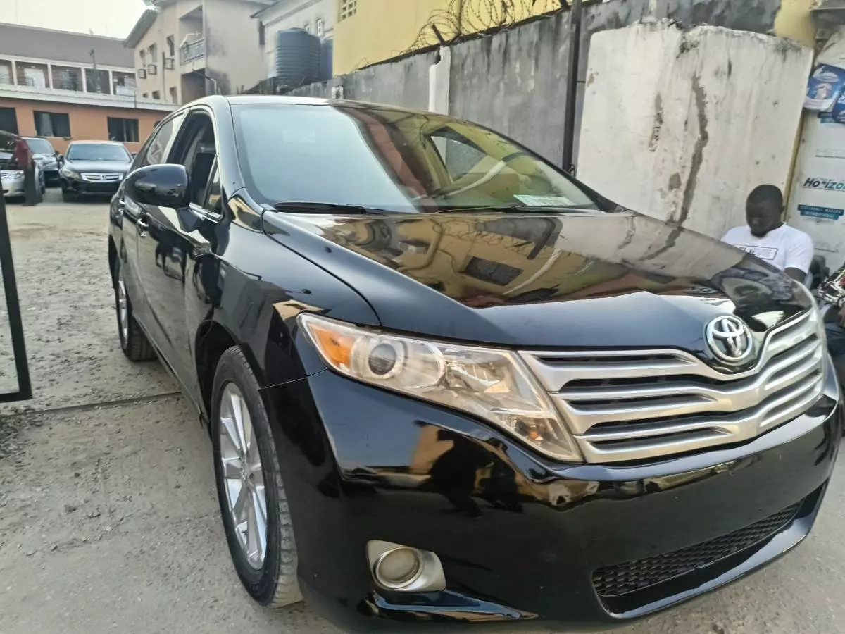 Toyota Venza   - 2009