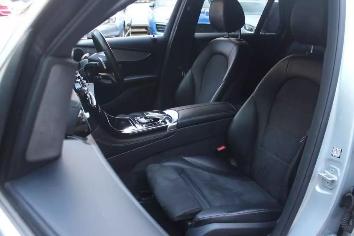 Mercedes-Benz GLC 250   - 2016