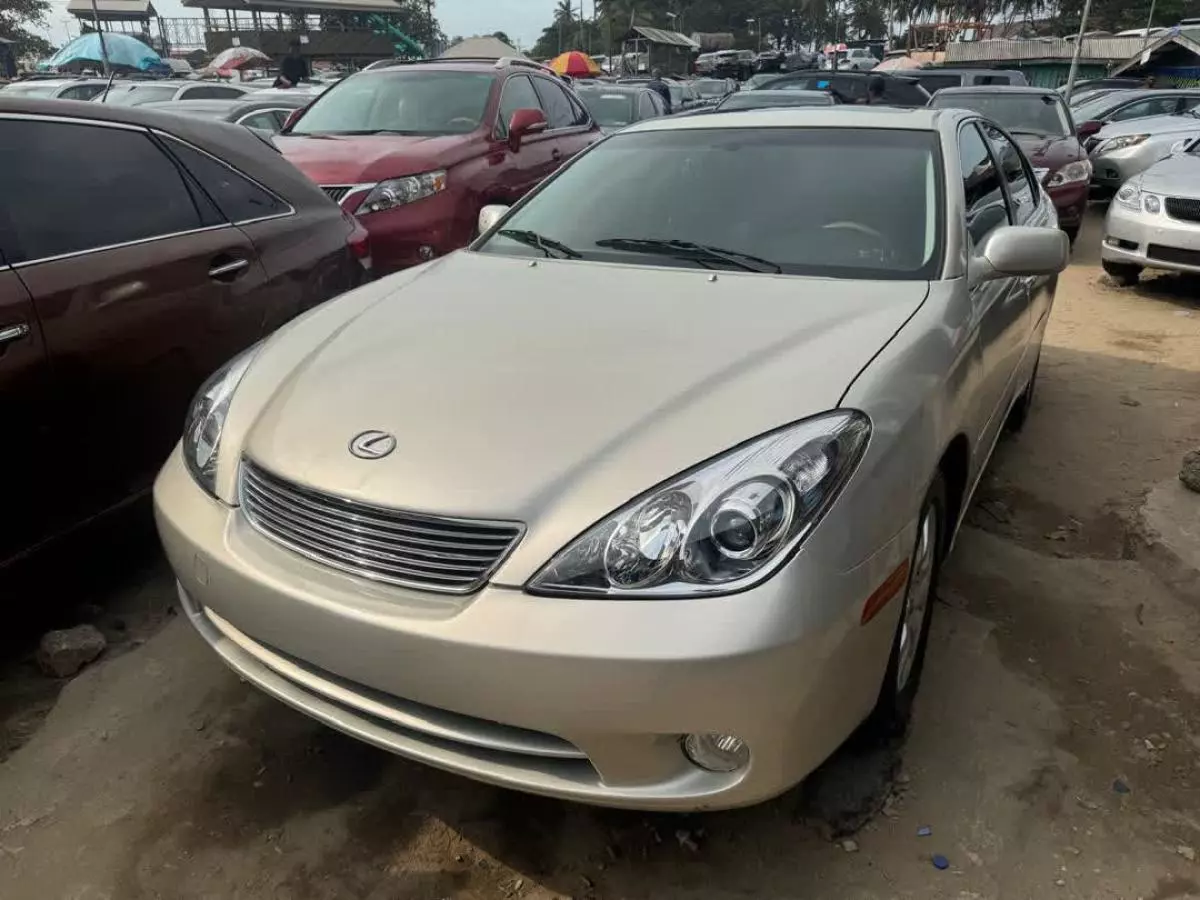 Lexus ES 300   - 2002