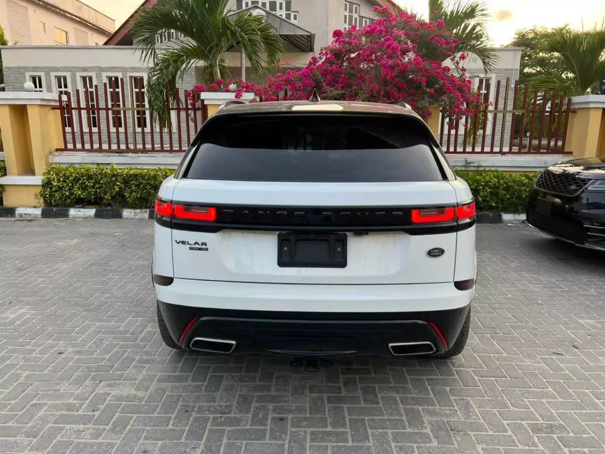 Land Rover Range Rover Velar   - 2018