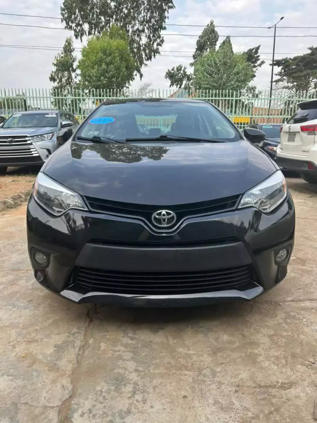 Toyota Corolla   - 2014