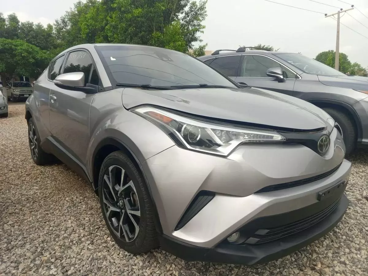 Toyota C-HR   - 2020