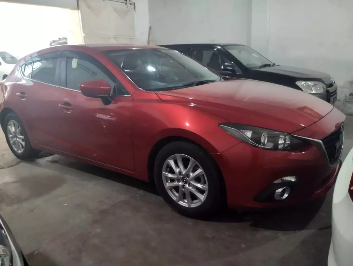 Mazda Axela  - 2016