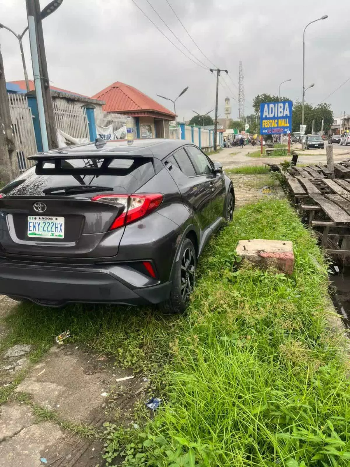 Toyota C-HR   - 2021