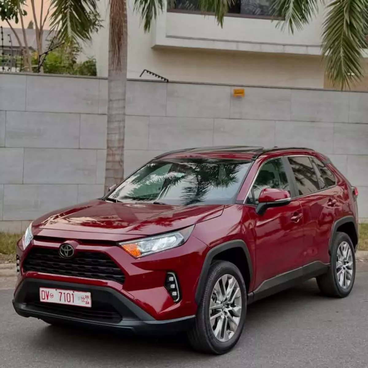 Toyota RAV 4   - 2020