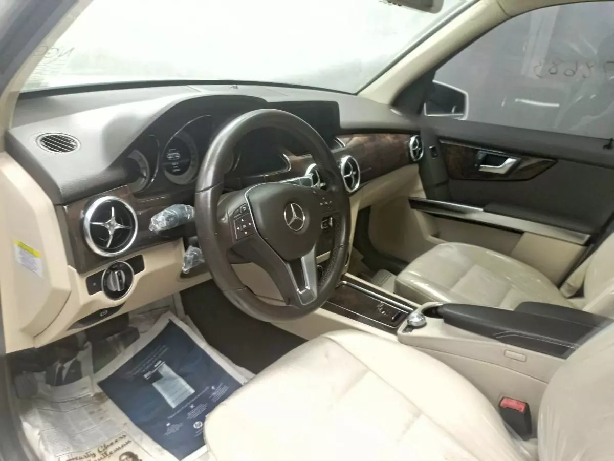 Mercedes-Benz GLK 350   - 2013