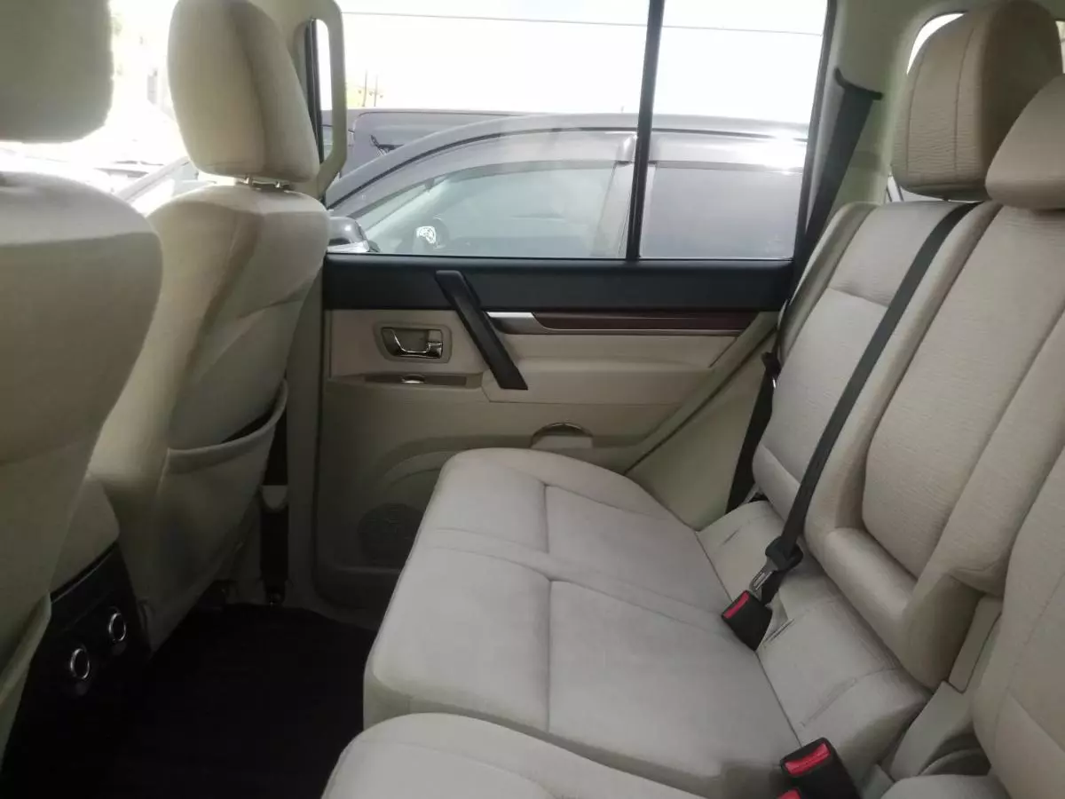 Mitsubishi Pajero - 2009