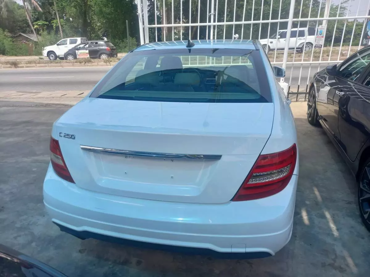 Mercedes-Benz C 250   - 2014