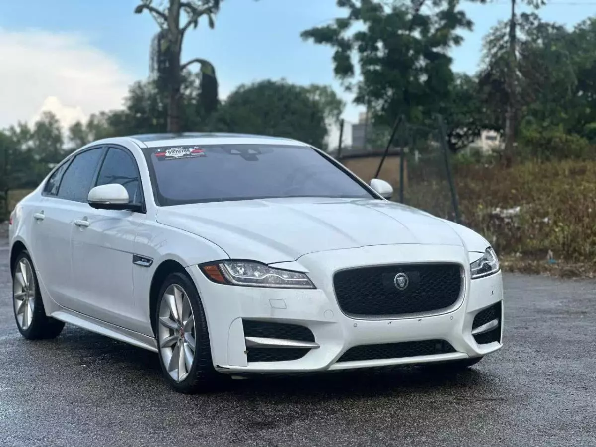 Jaguar XF   - 2017