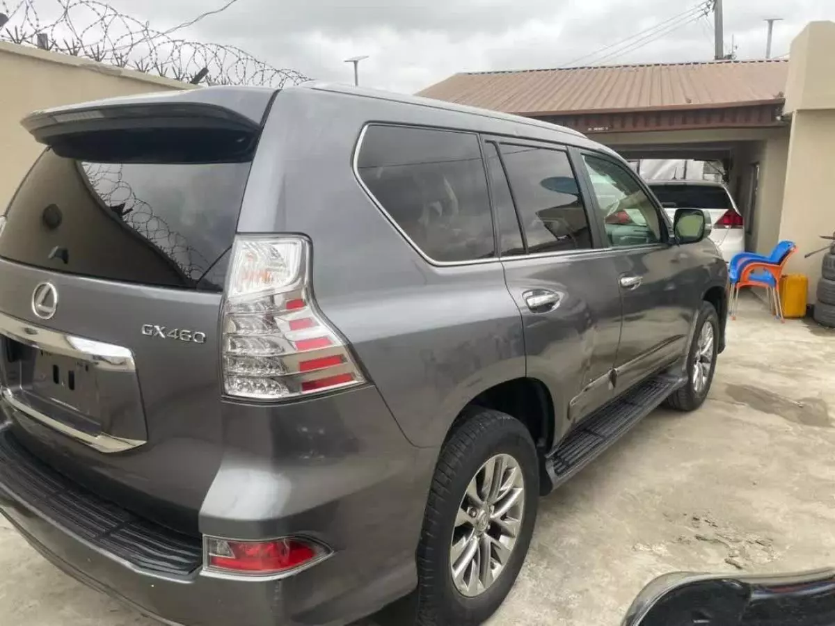 Lexus GX 460   - 2017